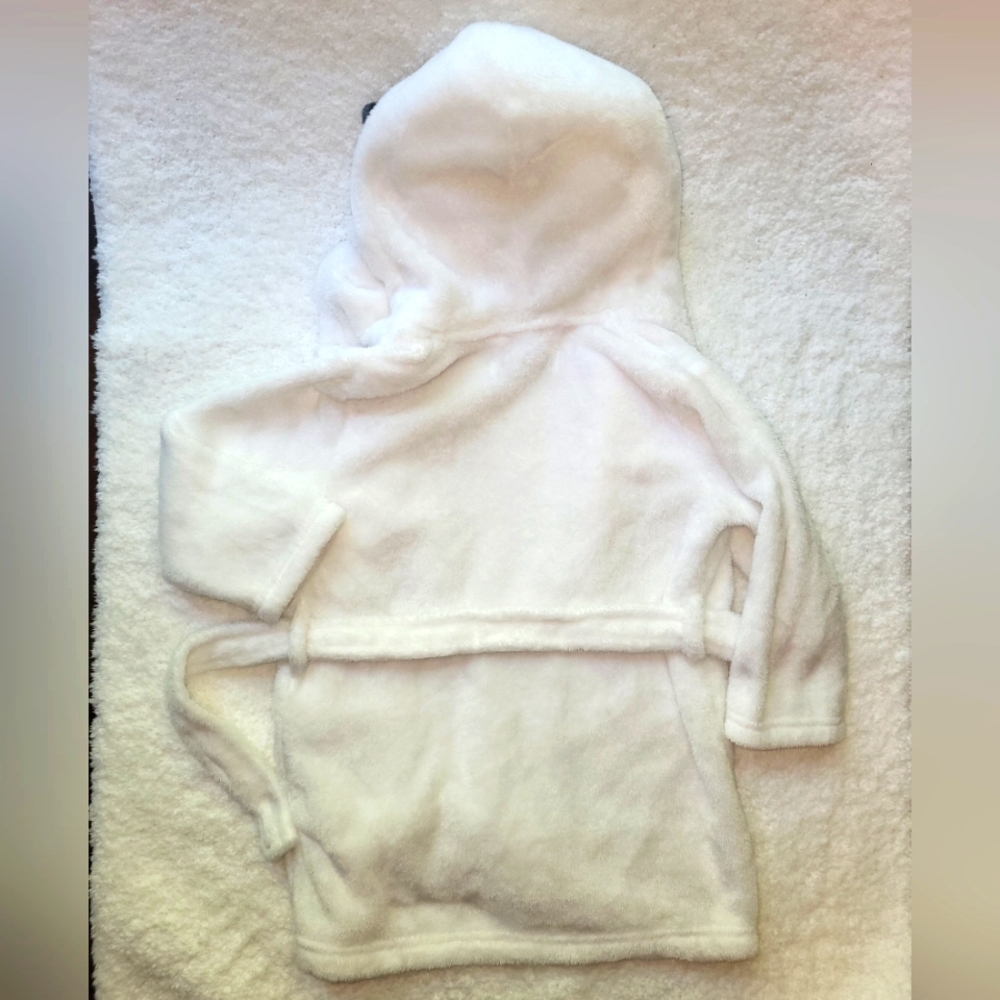 2T Robe - Picture 2 of 3